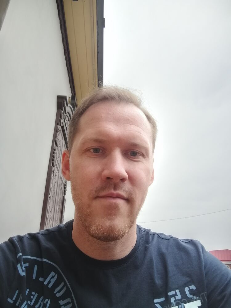  51950388  , 39 ,    