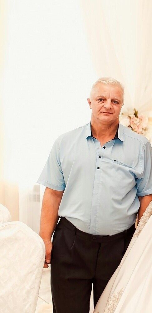  ,   Viktor, 53 ,   ,   , c , 
