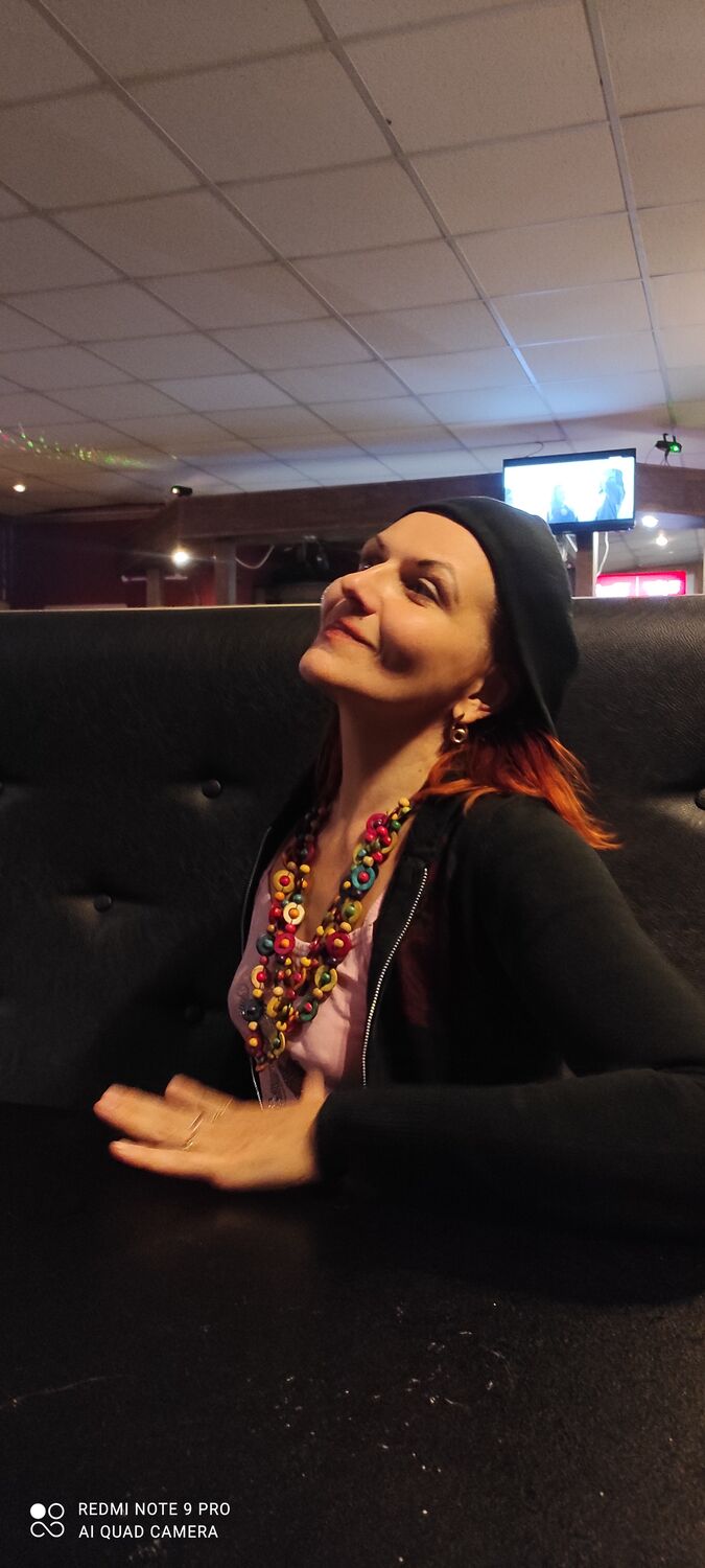  41390138  Vera, 37 ,    