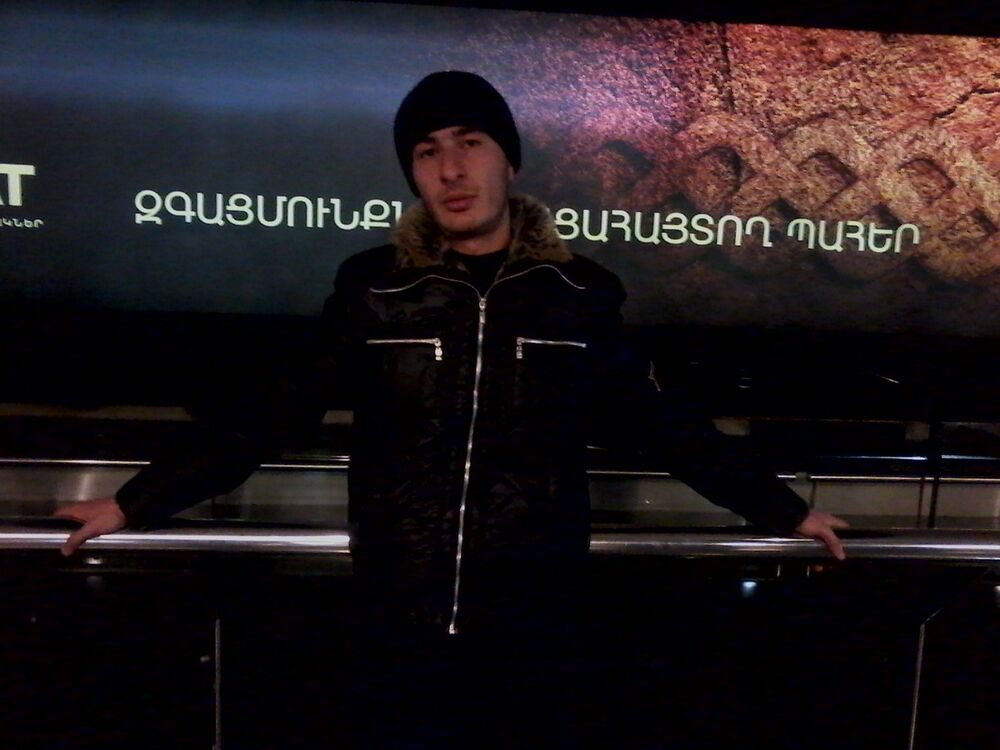 ���� 5475188 ������� ADYAN, 35 ���, ���� ���������� � �������