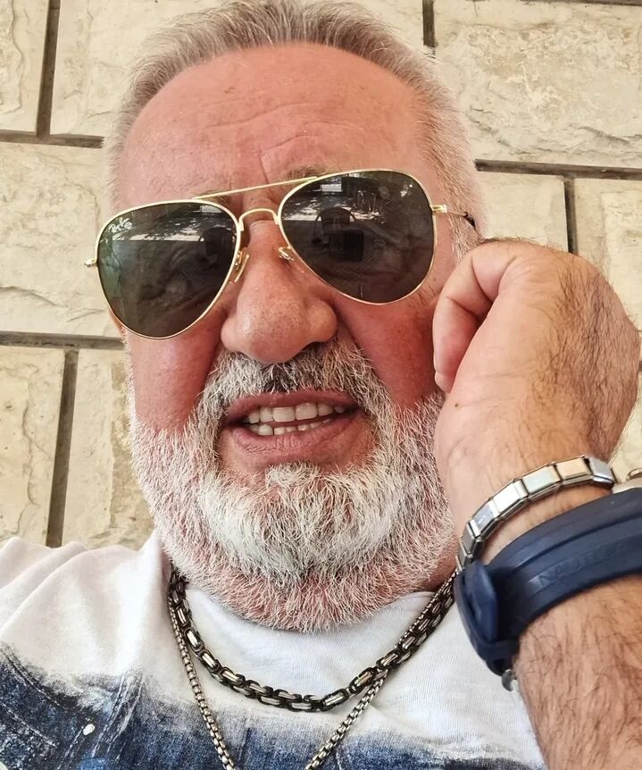  54275268  Michelle, 58 ,    Assisi