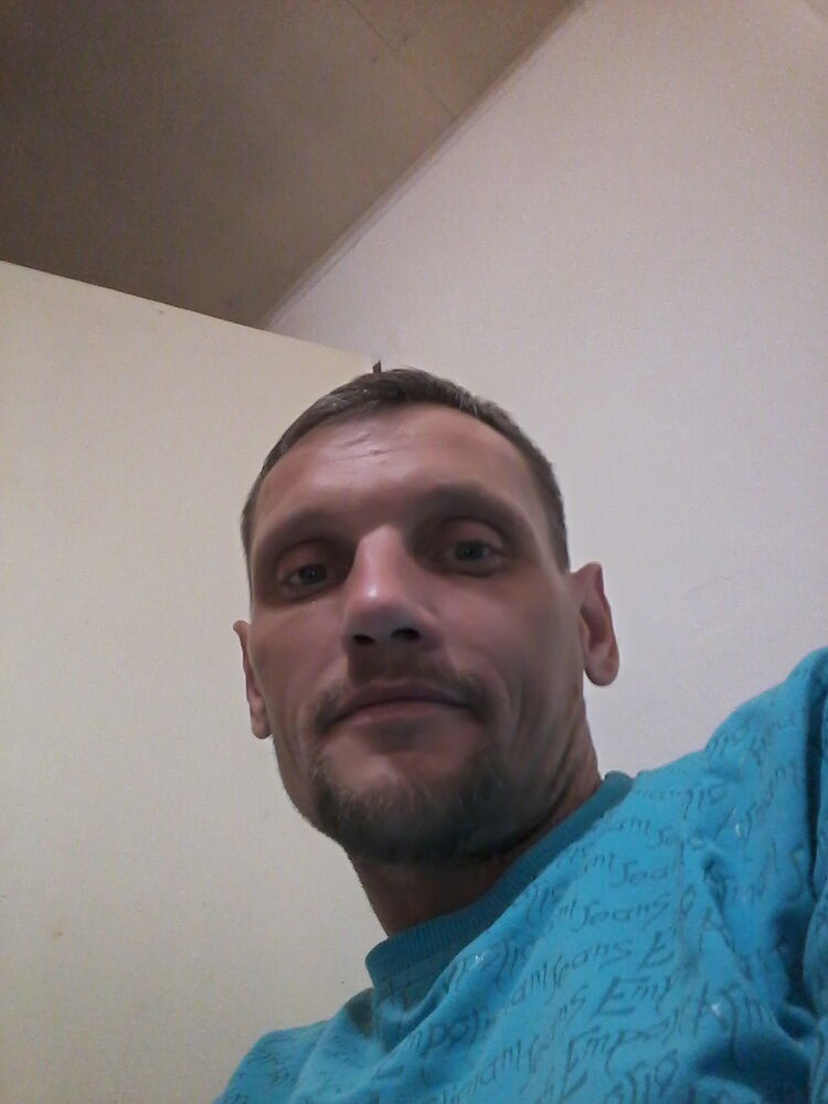  24135048  , 40 ,    