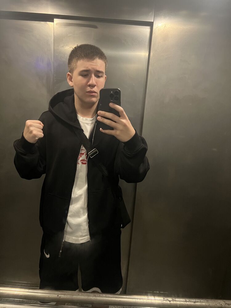  42905058  , 20 ,    