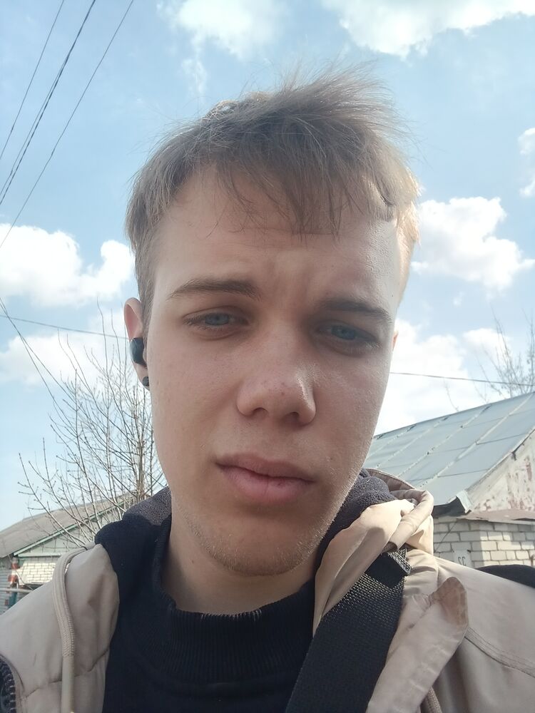  34711508  , 21 ,    