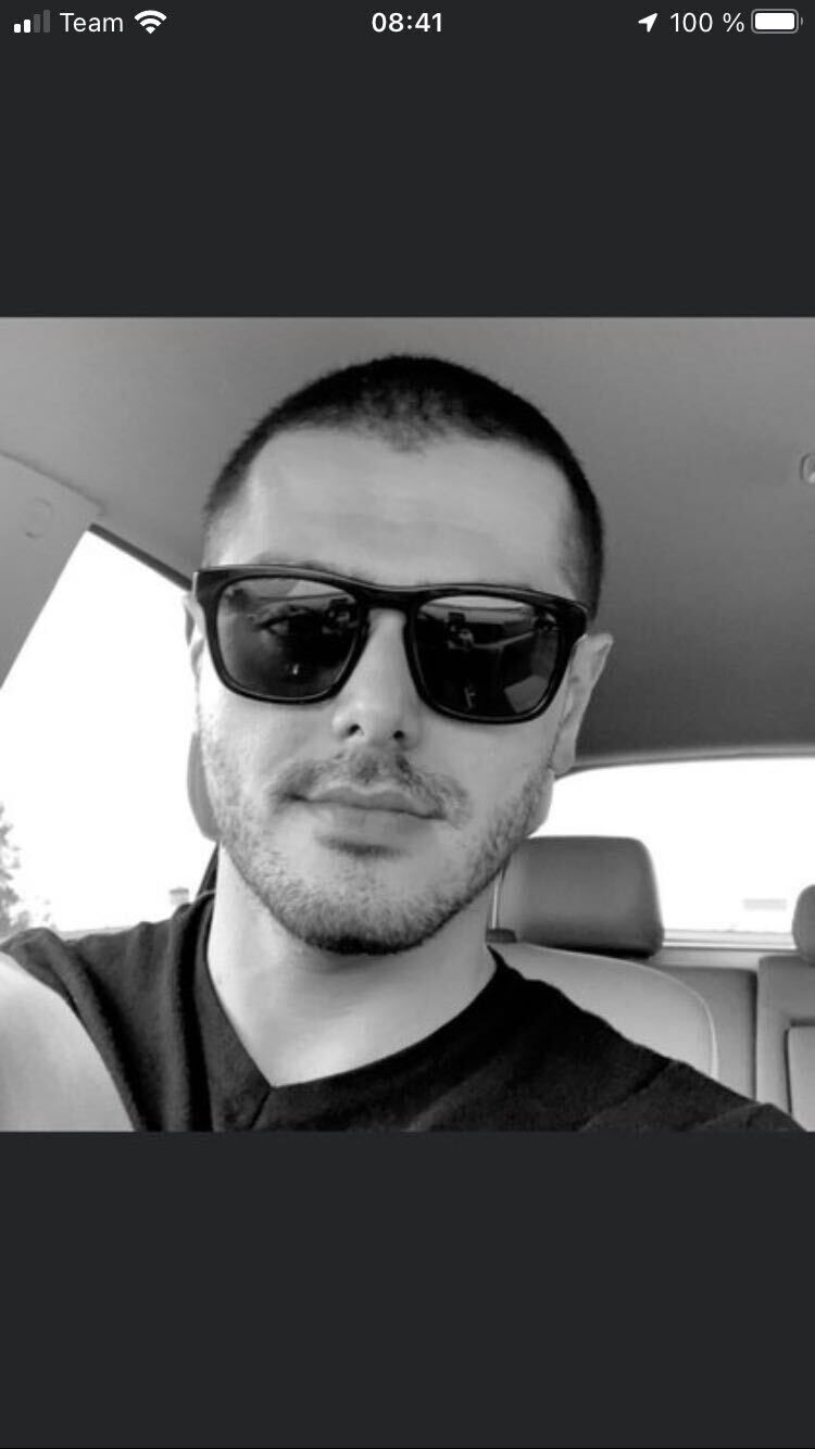  ,   Arman, 34 ,   ,   