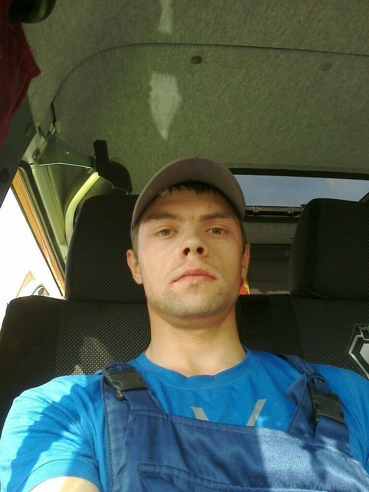  17904898  , 33 ,    