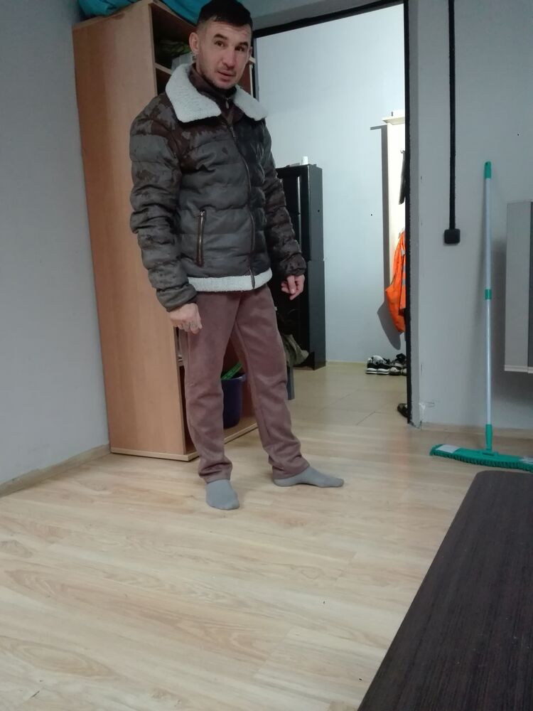  ,   Vagiz, 43 ,   ,   , c , 