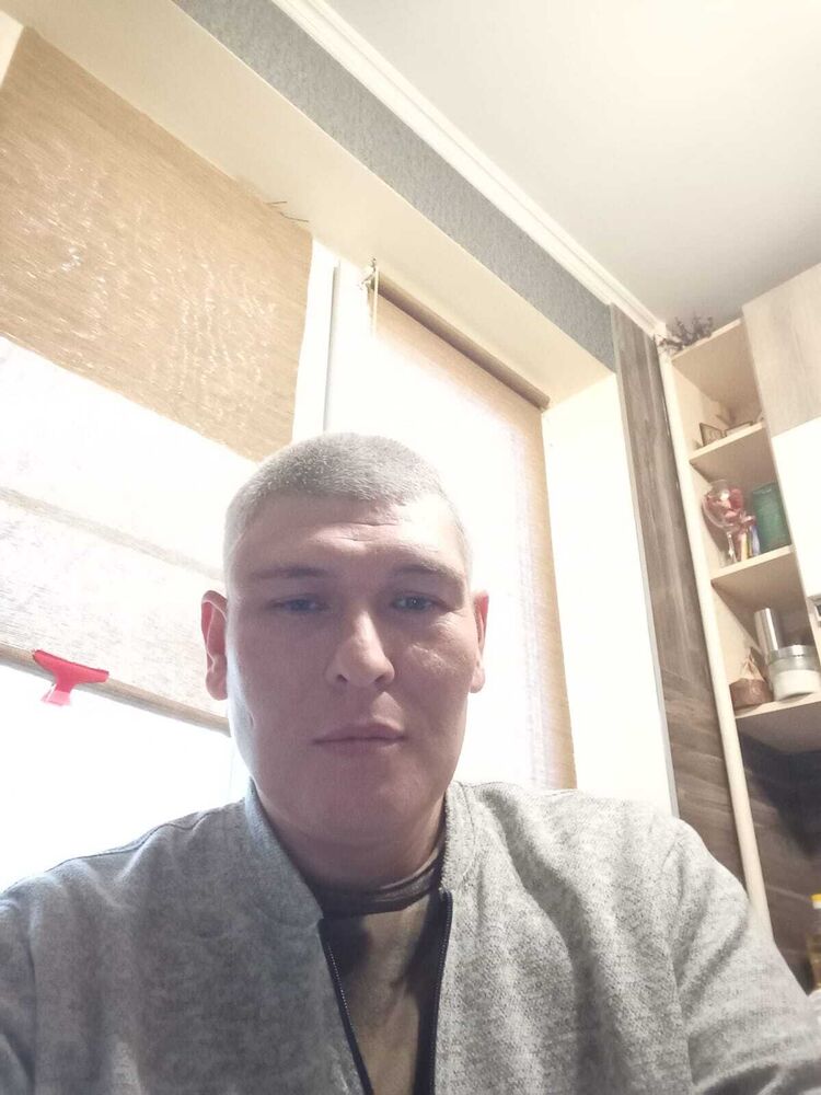  39484148  Sergei, 46 ,    Abenberg