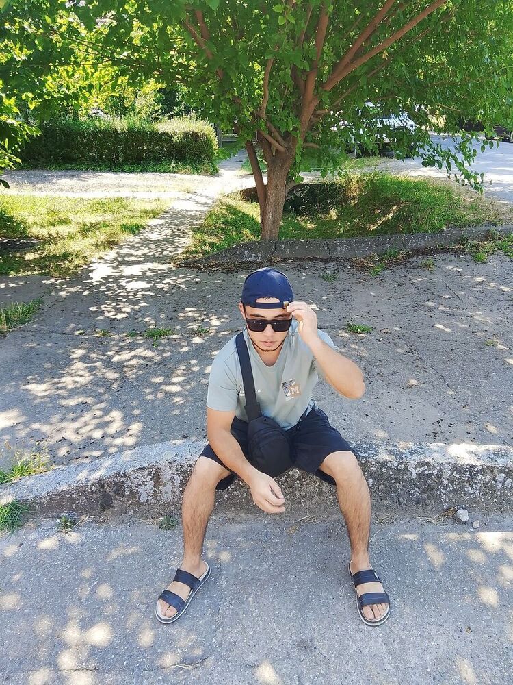 ���� 55235198 ����� Lion, 23 ����, ���� ���������� � �������