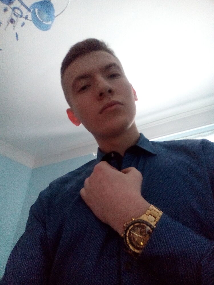  14944798  Vitalik, 25 ,    