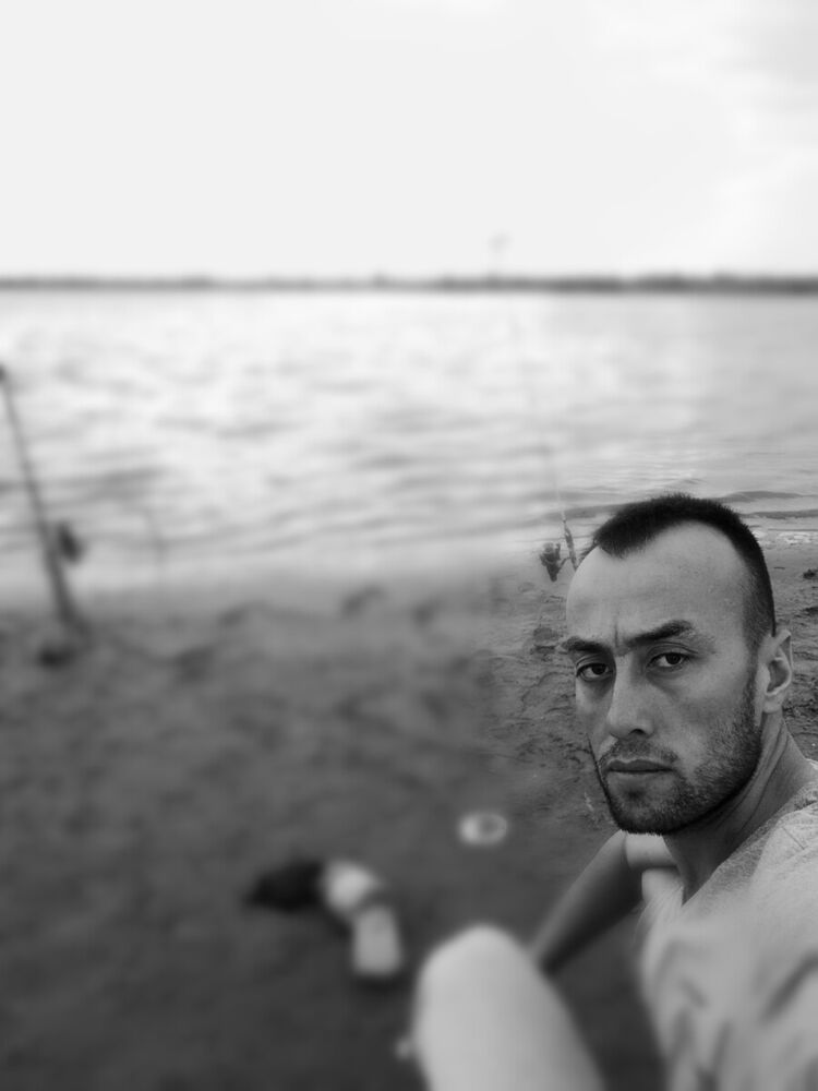  22442468  Borya, 30 ,    