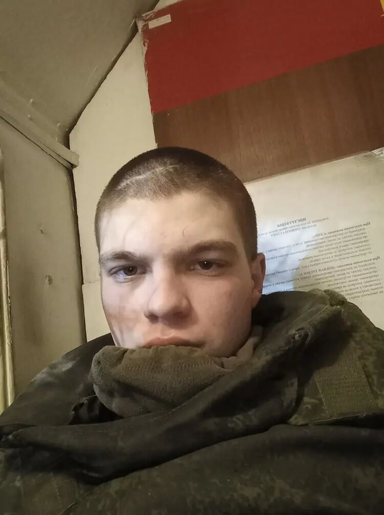  33096828  , 23 ,    