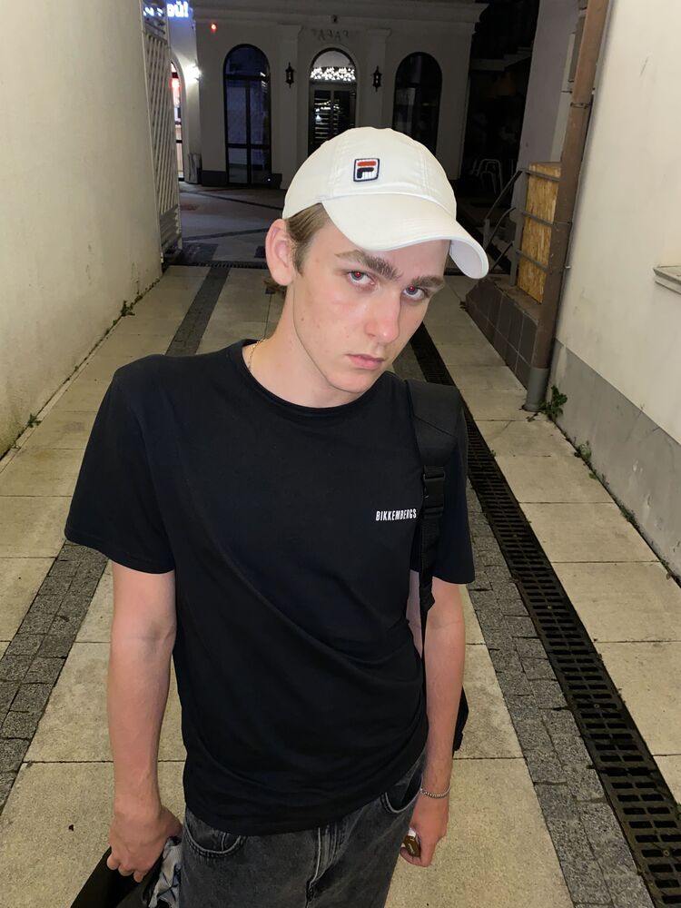 ���� 35994598 ����� �����, 21 ���, ���� ���������� � �����������