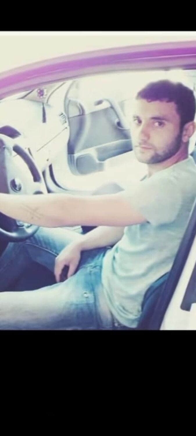  46363188  , 28 ,    
