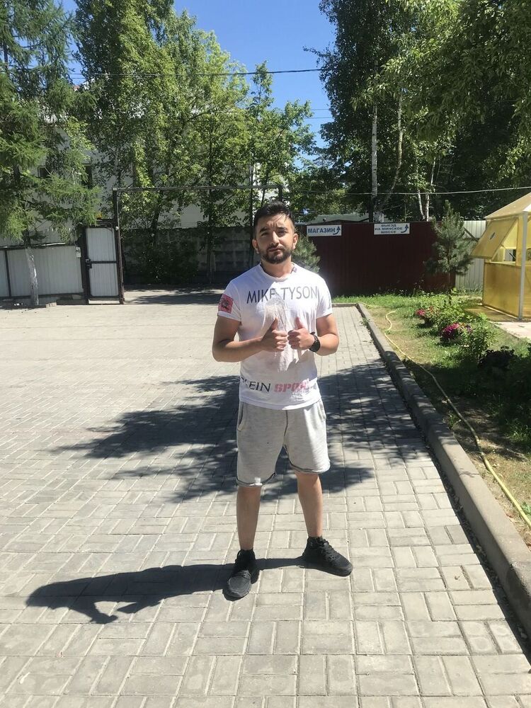  27441068  Yusif, 29 ,    