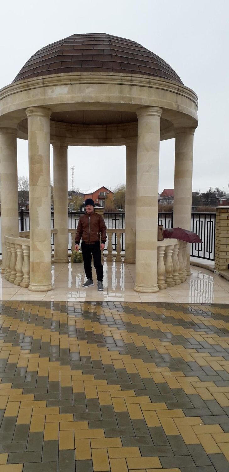  ,   DENIS, 33 ,   c 