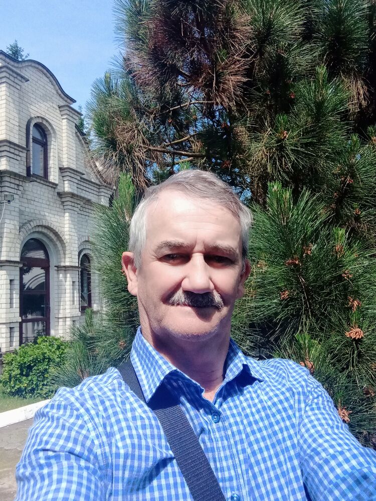  ,   Aleksandr, 56 ,   ,   , 