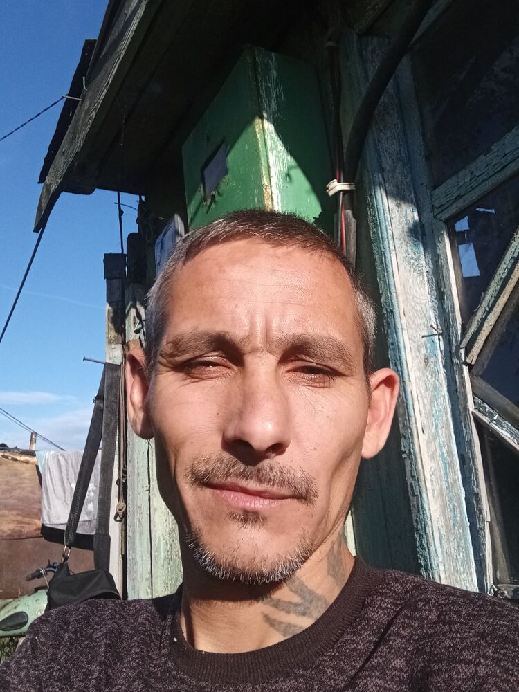  ,   , 42 ,     , c 