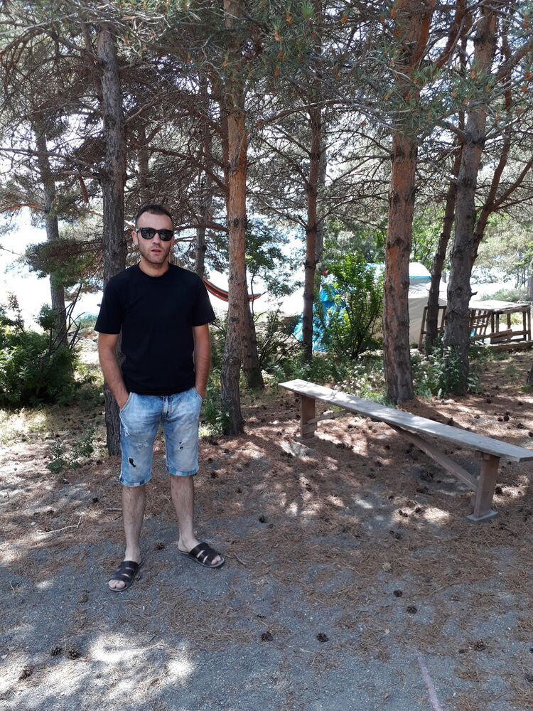  ,   Dave, 33 ,   ,   , c 