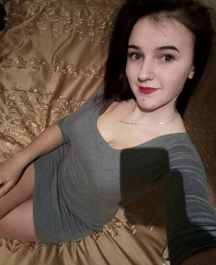  46077908  , 23 ,    