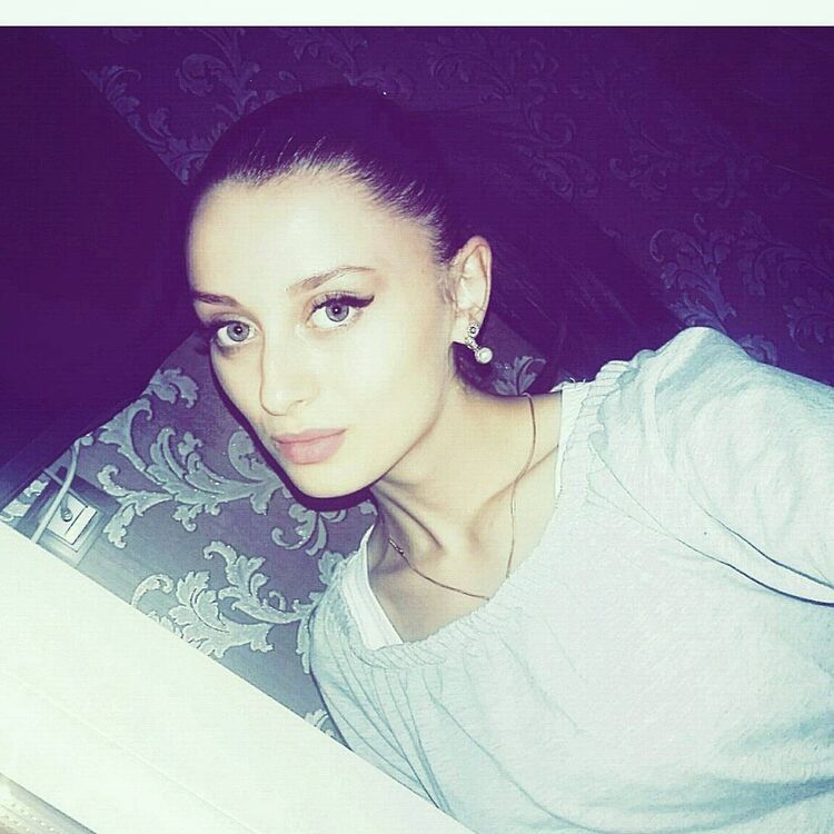  Moldova Noua,   , 33 ,   ,   , c 