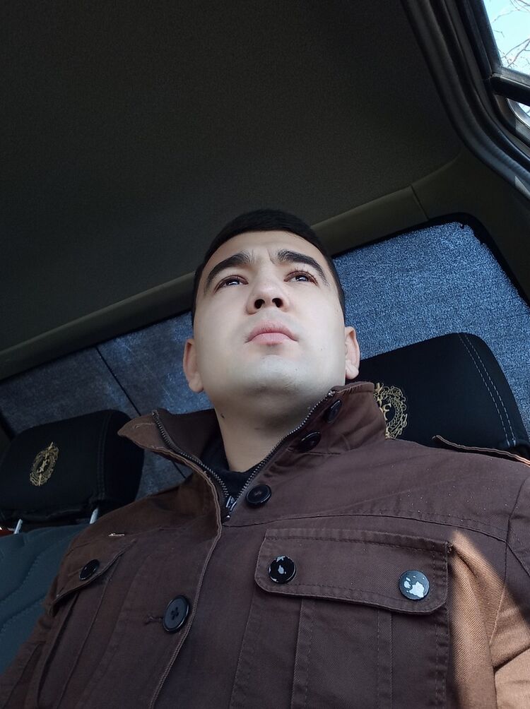  ,   Doston, 32 ,   ,   , c 