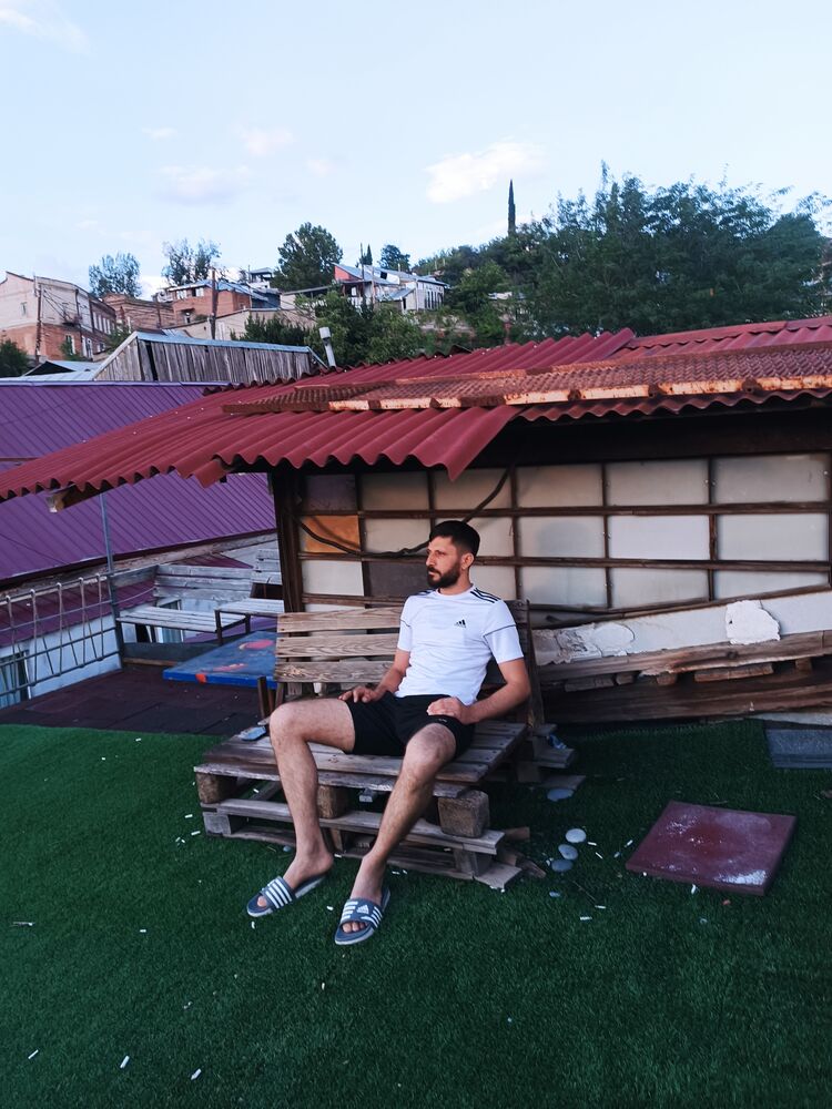  ,   Serwan, 29 ,   ,   