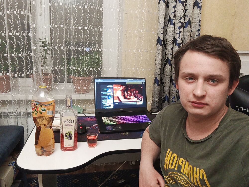  ,   Sergey, 25 ,   ,   
