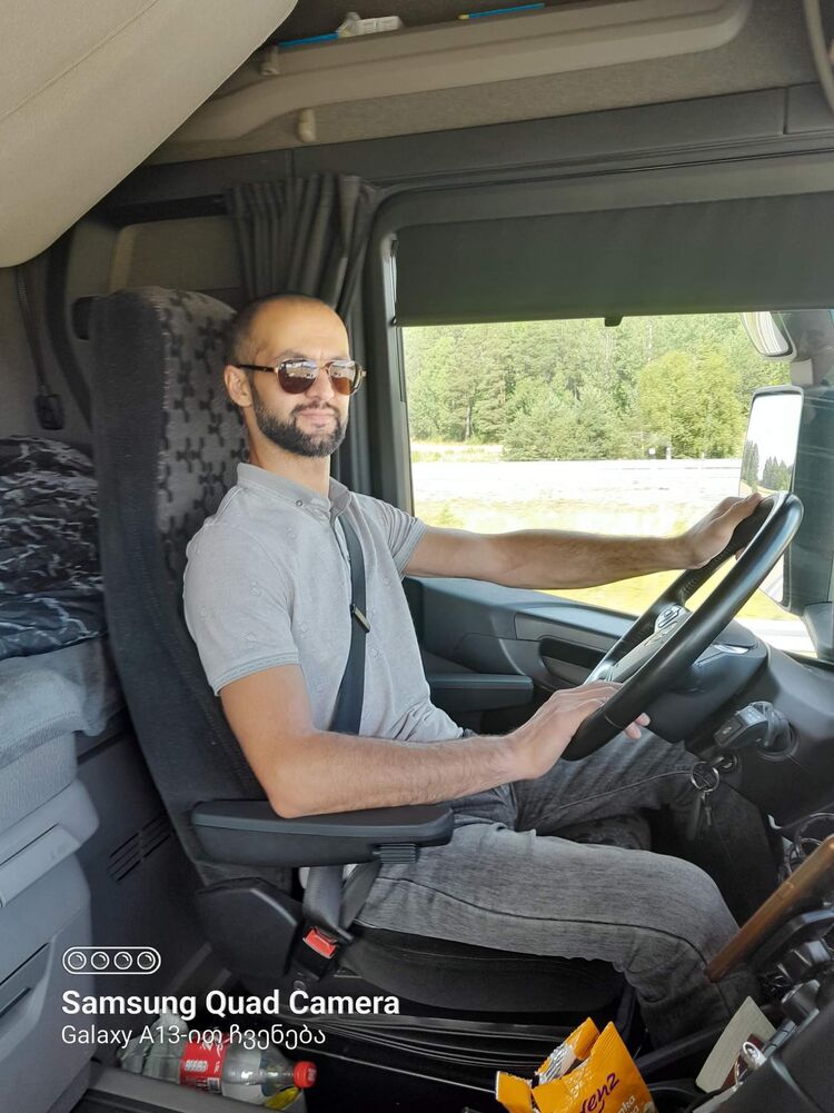 ���� 30982598 ������� Dimitri, 40 ���, ���� ���������� � �������