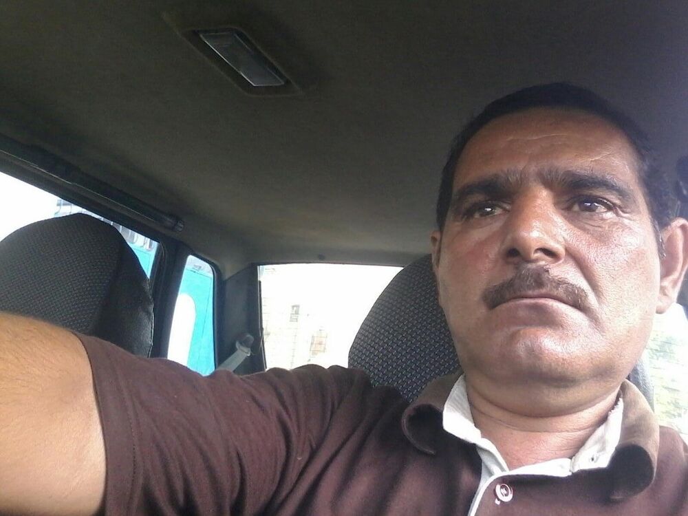  10663988  Mezahir, 59 ,    