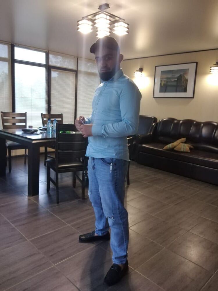  39871068  , 82 ,    