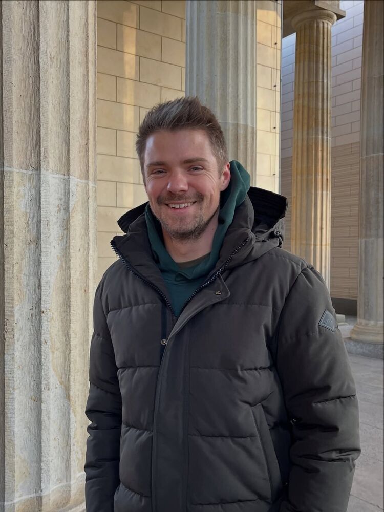 ���� 54939088 ������� �������, 37 ���, ���� ���������� � ������������