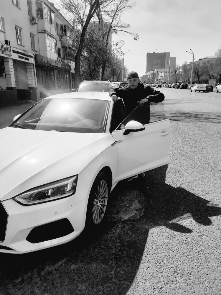  27046318  Serega, 27 ,    