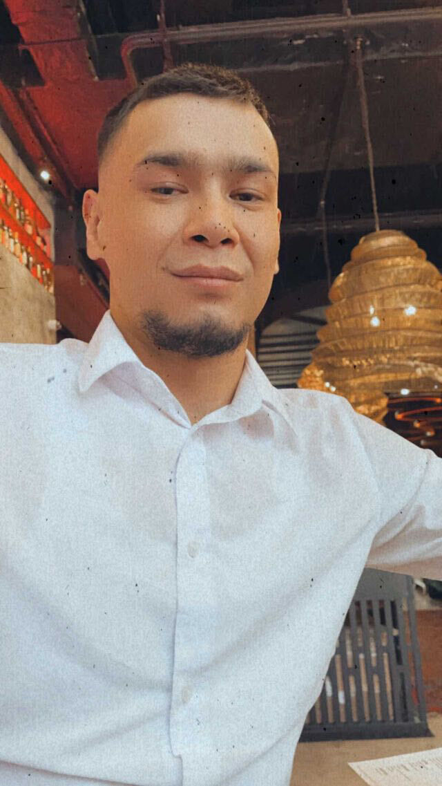  28293838  Nursultan, 30 ,    