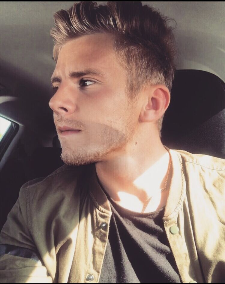  Prosek,   , 26 ,  