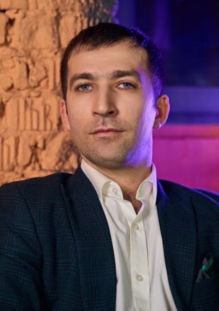 ���� 38528648 ������� ����, 36 ���, ���� ���������� � �����-����������