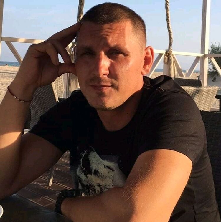 34744348  , 42 ,    