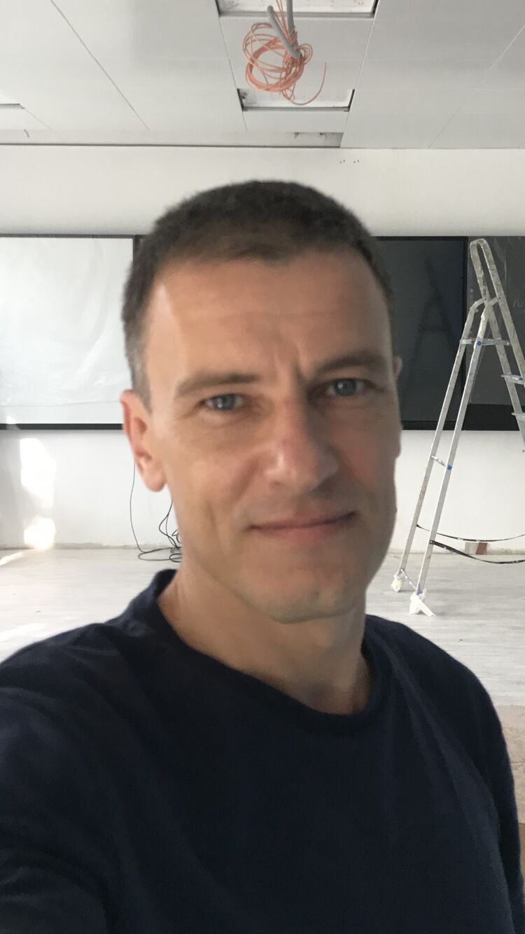  45531318  , 47 ,    