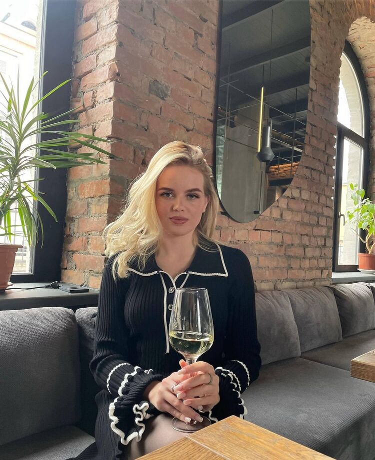 ���� 43492328 ������� �����, 28 ���, ���� ���������� � ������