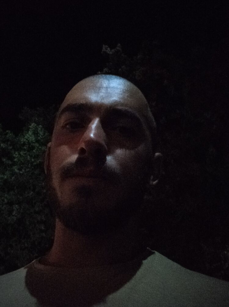  36719858  Taha, 30 ,    