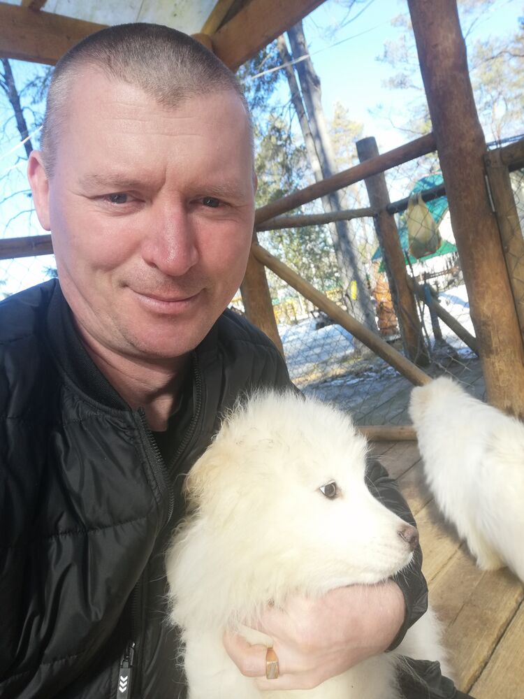  51036938  Sergey, 49 ,    