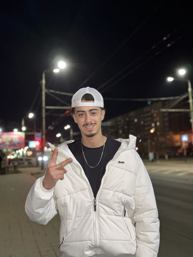  54604118  Nadir, 21 ,    