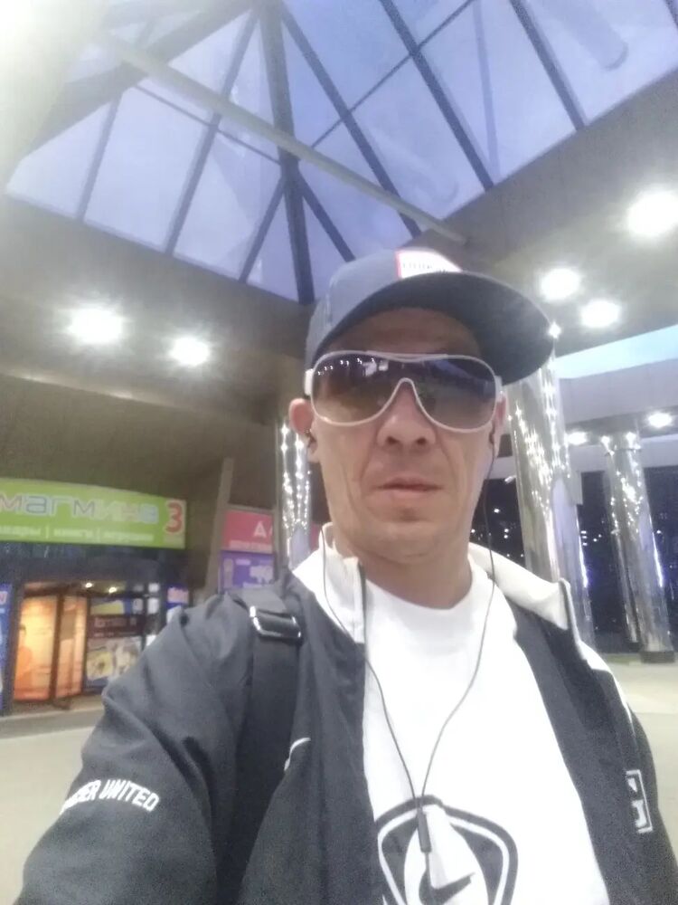  31780578  Evgeny, 45 ,    