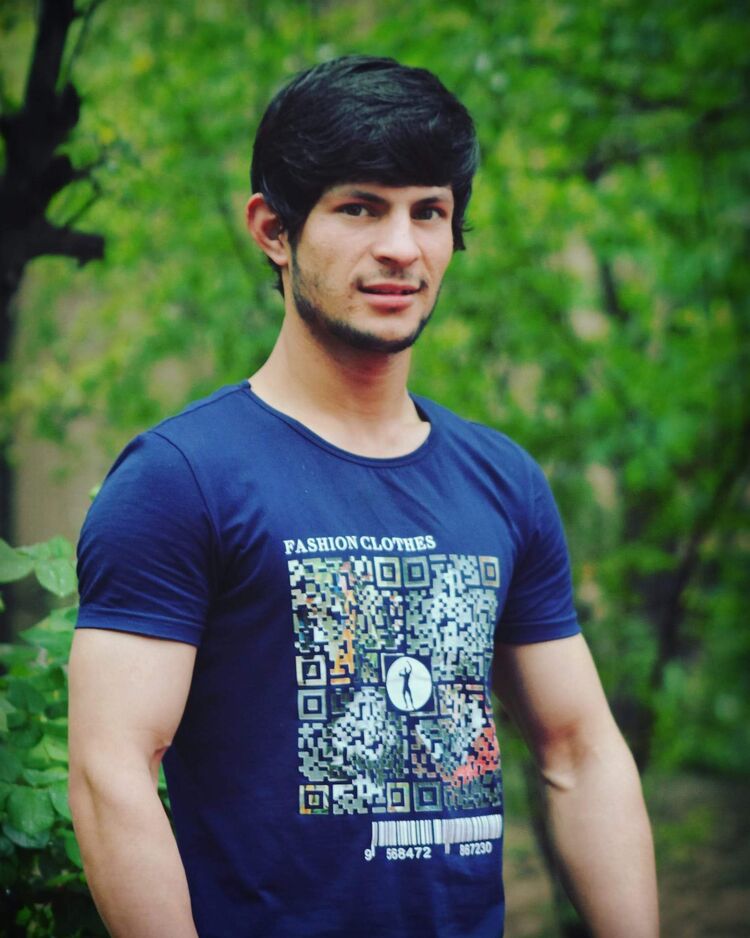  33016928  Sayed Zadah, 22 ,    