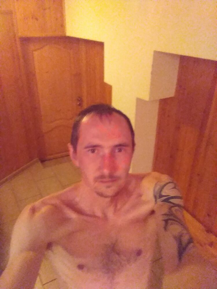  19108688  , 42 ,    