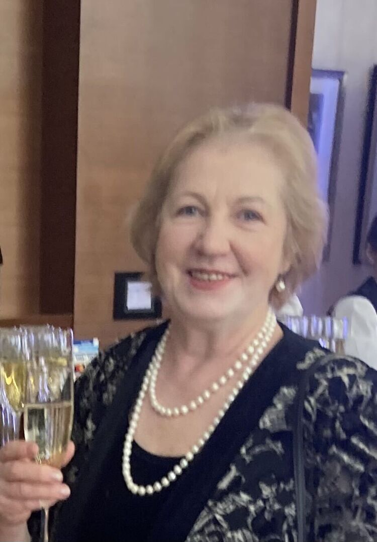  50883598  Aleksandra, 66 ,    
