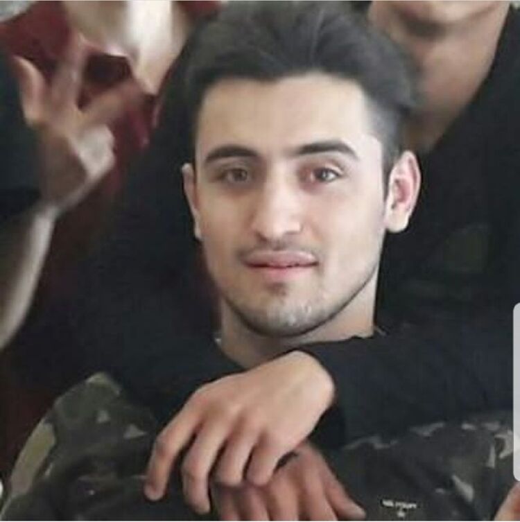  ,   Omid, 31 ,   ,   , c 