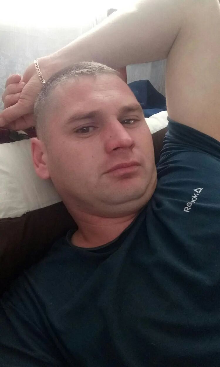  36023618  , 40 ,    