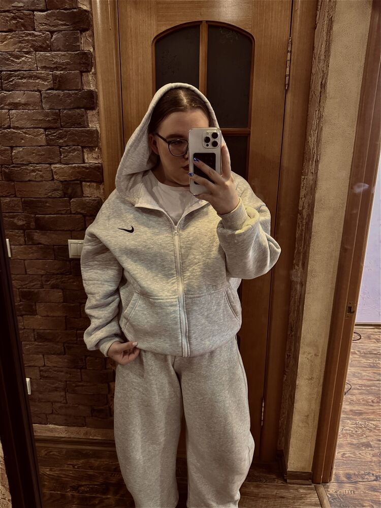 ���� 54888888 ������� �����, 18 ���, ���� ���������� � �����