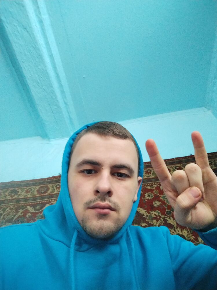  42935918  , 24 ,    